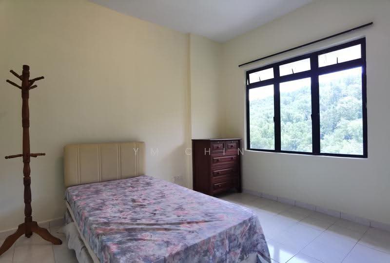 Condominium for Sale at Golf Vista Resort Homes - YM Chin - 2nd Bedroom - PropertyGuru.com.my