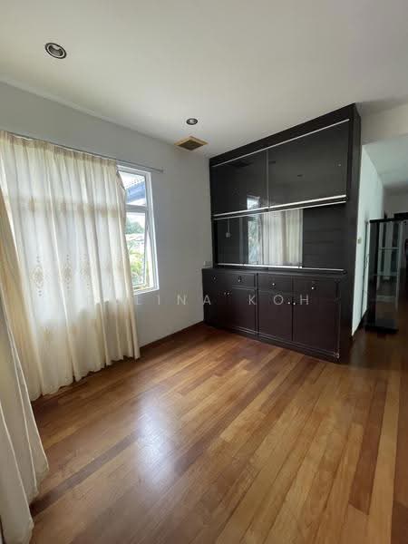 Bungalow House untuk Dijual di Valencia (Sungai Buloh) - Celina Koh - PropertyGuru.com.my