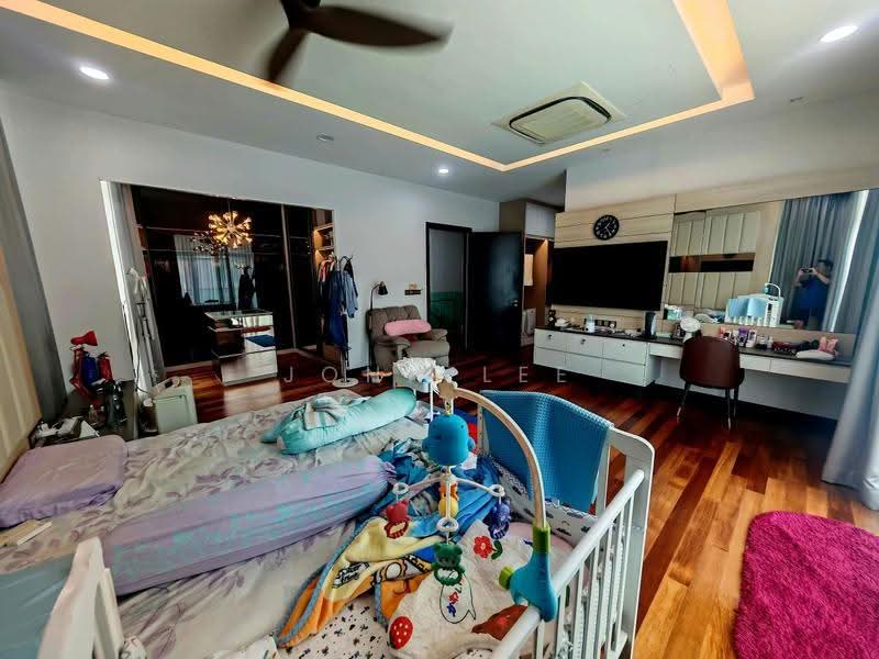 Semi-Detached House for Sale in Kinrara Residence (Puchong) - John Lee - Master Bedroom - PropertyGuru.com.my