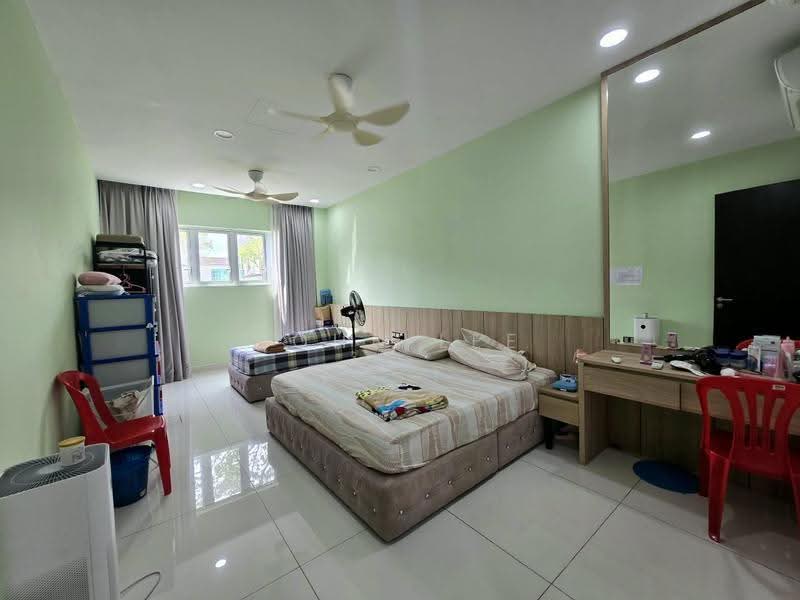 Rumah Berkembar untuk Dijual di Kinrara Residence (Puchong) - John Lee - Bedroom - PropertyGuru.com.my