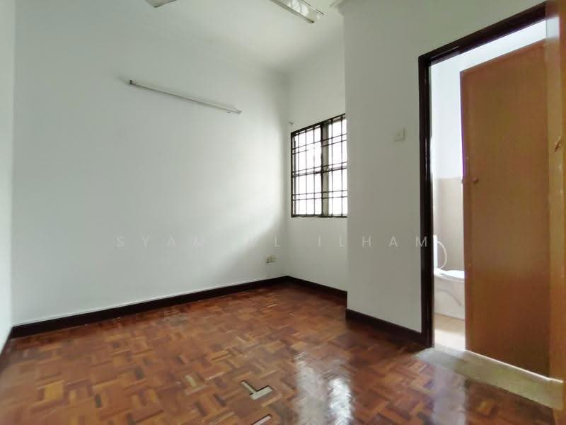 2-storey Terraced House for Sale in Subang (Selangor) - Syamsul Ilham - Interior - PropertyGuru.com.my
