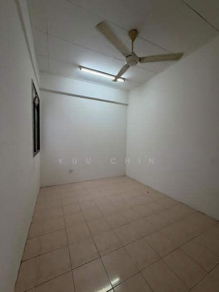 Pangsapuri untuk Dijual di Taman Putri Kulai - Kuu Chin - Interior - PropertyGuru.com.my