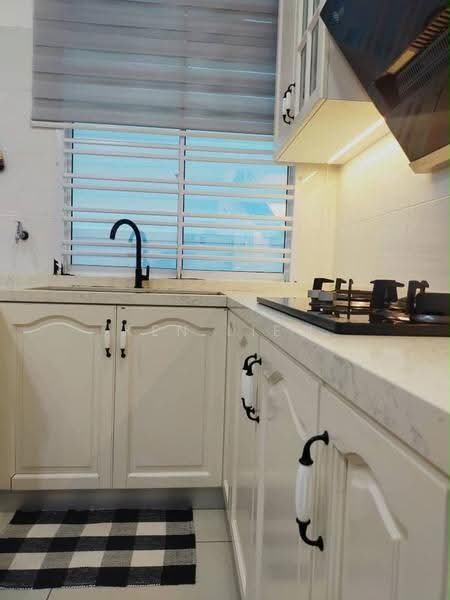Semi-Detached House for Rent in Kelapa Sawit (Kulai) - Ken Liew - Kitchen - PropertyGuru.com.my