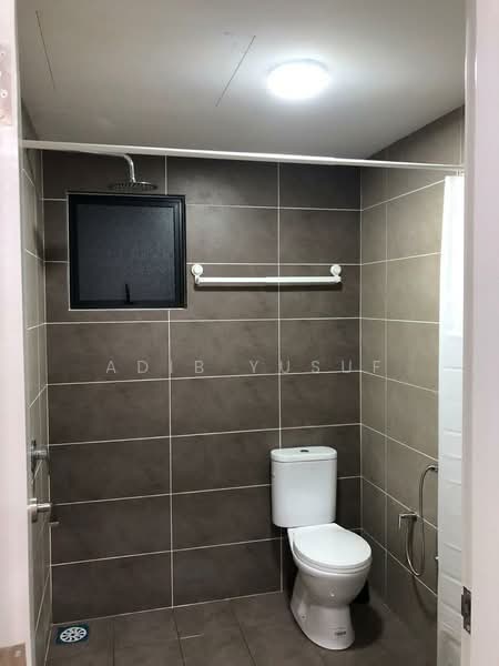 Kondominium untuk Disewa di The Greens @ Subang West - Adib Yusuf - Bathroom - PropertyGuru.com.my
