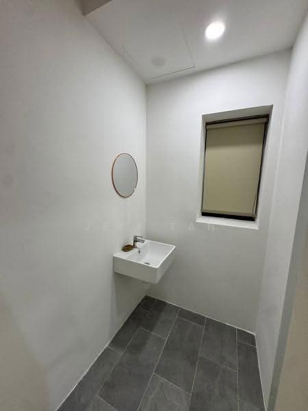 Condominium for Rent at Piccadilly - Jeff Tan - Bathroom - PropertyGuru.com.my