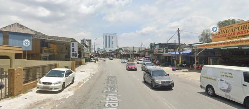 1-storey Terraced House for Rent in Taman Century (Johor Bahru) - Jasz Ong - Exterior - PropertyGuru.com.my