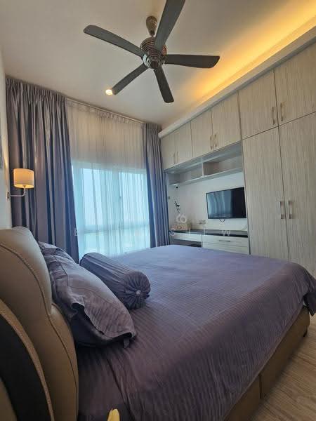 Condominium for Sale at I-Regency Condominium (Ideal Regency) - Boon Siew - Bedroom - PropertyGuru.com.my