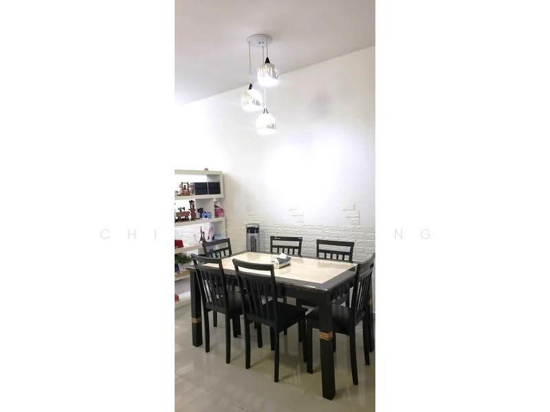 Kediaman Servis untuk Disewa di Amerin Residence - Chin Chee Meng - Dining Room - PropertyGuru.com.my