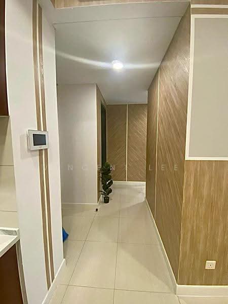 Kondominium untuk Disewa di One Cochrane Residence - Vincent Lee - Corridor - PropertyGuru.com.my