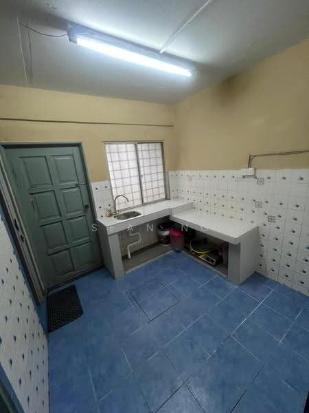 Terraced House for Sale in Ampang Jaya (Ampang) - Sean Ng - Kitchen - PropertyGuru.com.my