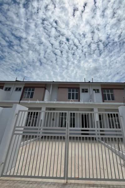 2-storey Terraced House for Rent in Tanjung Puteri (Johor Bahru) - Jasz Ong - Exterior - PropertyGuru.com.my