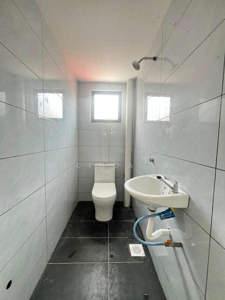 2-storey Terraced House for Sale in Taman Cahaya Masai (Pasir Gudang) - Melinda Ee - Bathroom - PropertyGuru.com.my