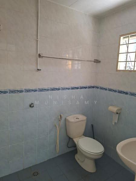 2-storey Terraced House for Sale in Taman Bukit Permai (Kajang) - Nisha Munisamy - Bathroom - PropertyGuru.com.my