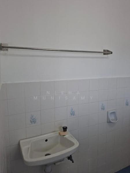 2-storey Terraced House for Sale in Taman Bukit Permai (Kajang) - Nisha Munisamy - Bathroom - PropertyGuru.com.my
