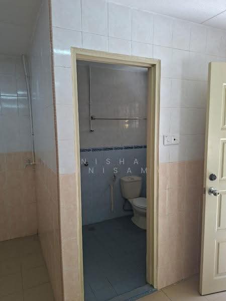 2-storey Terraced House for Sale in Taman Bukit Permai (Kajang) - Nisha Munisamy - Bathroom - PropertyGuru.com.my