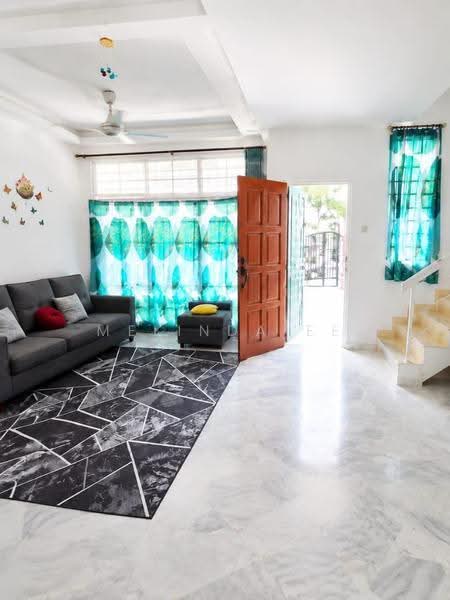 Rumah Teres 2-Tingkat untuk Dijual di Taman Skudai Baru (Skudai) - Melinda Ee - Living Room - PropertyGuru.com.my