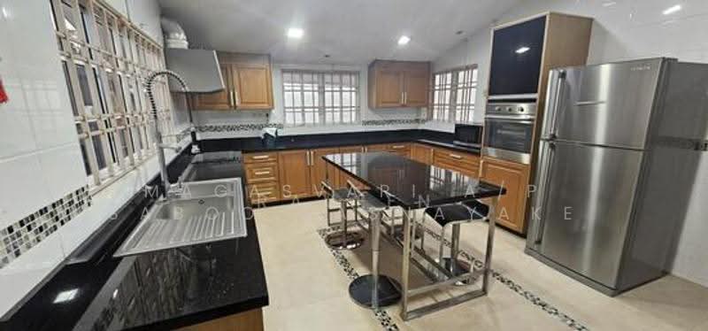 Bungalow House untuk Dijual di Seksyen 3 (Petaling Jaya) - Magasvari A/P Saboo Basnayake - Kitchen - PropertyGuru.com.my
