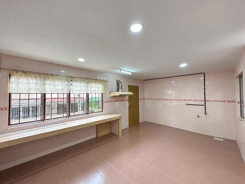 Terraced House for Rent in Cheras (Selangor) - Hei Kar Jun - Kitchen - PropertyGuru.com.my
