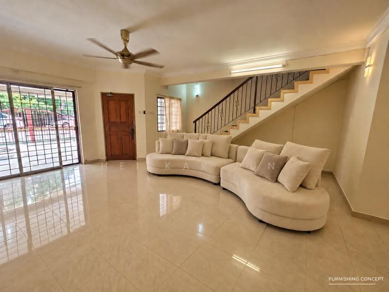Terraced House for Rent in Cheras (Selangor) - Hei Kar Jun - Living Room - PropertyGuru.com.my