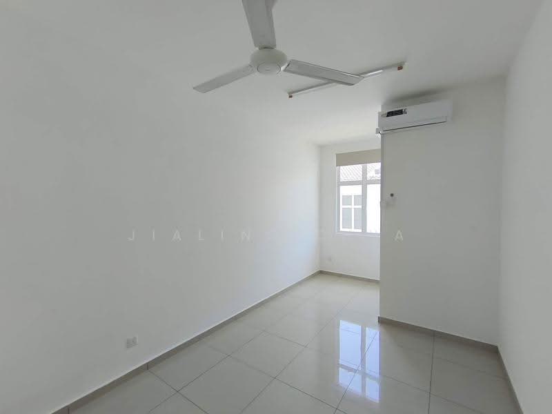 Terraced House for Sale in Kampung Sentosa Barat (Pasir Gudang) - Jialing Chua - Interior - PropertyGuru.com.my