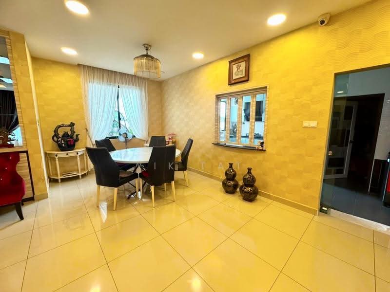 Rumah Kluster untuk Dijual di Taman Mutiara Rini (Skudai) - Yik Tat - Dining Room - PropertyGuru.com.my