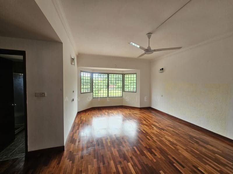 Terraced House for Rent in Bandar Utama (Selangor) - Angie Siew - Living Room - PropertyGuru.com.my