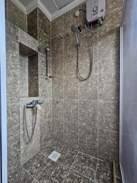 Terraced House for Rent in Bandar Utama (Selangor) - Angie Siew - Bathroom - PropertyGuru.com.my
