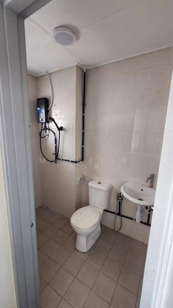 Rumah Teres 2-Tingkat untuk Dijual di Kota Kemuning (Shah Alam) - Michelle Boh - Bathroom - PropertyGuru.com.my