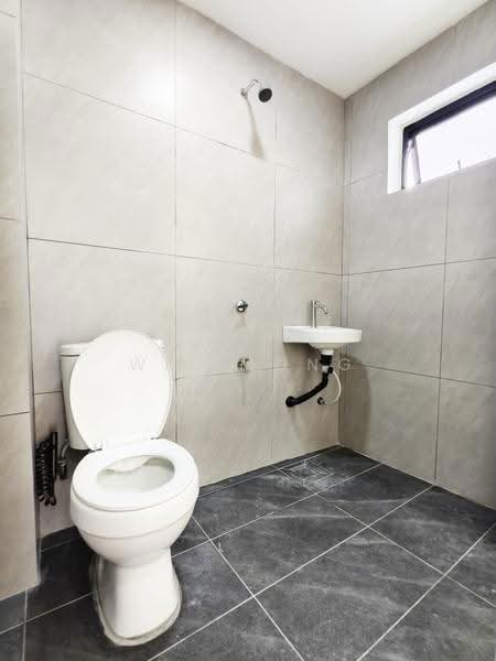Rumah Teres 2-Tingkat untuk Dijual di Bandar Selesa Jaya (Skudai) - Wil Mong - Bathroom - PropertyGuru.com.my