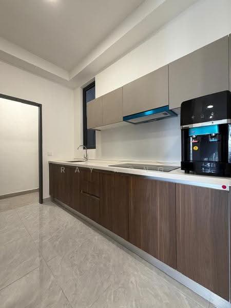 Kediaman Servis untuk Disewa di Altris Residences @ The Quartz WM - Ray Kong - Kitchen - PropertyGuru.com.my