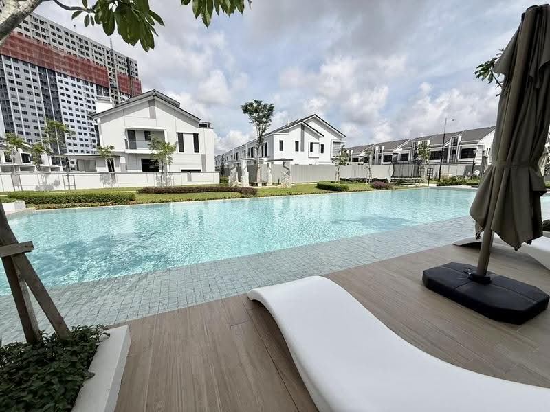 Rumah Teres 2-Tingkat untuk Dijual di Taman Mount Austin (Tebrau) - Nico Ho - Exterior - PropertyGuru.com.my