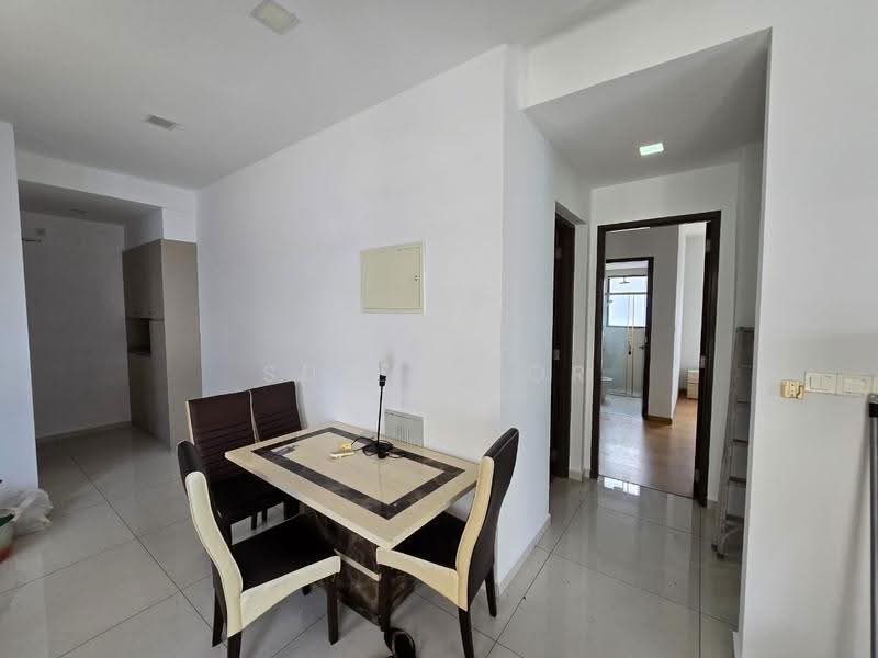 Kondominium untuk Disewa di Kings Bay @ Country Garden Danga Bay - Suny Sior - Dining Room - PropertyGuru.com.my