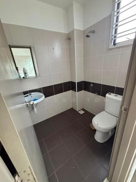 2-storey Terraced House for Sale in Bandar Tiram (Ulu Tiram) - Ee Fong Toh - Bathroom - PropertyGuru.com.my