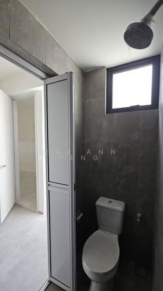 Rumah Teres untuk Disewa di Taman Bukit Serdang (Seri Kembangan) - Wai Ann Teng - Bathroom - PropertyGuru.com.my