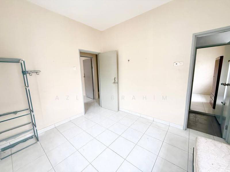 Semi-Detached House for Sale in Taman Tasik Semenyih (Semenyih) - Azli Ibrahim - Interior - PropertyGuru.com.my