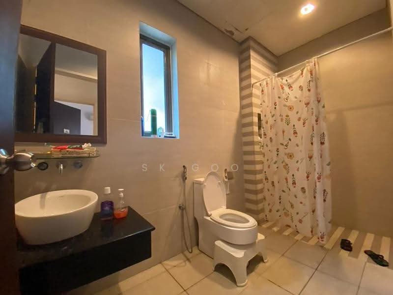 Rumah Berkembar untuk Dijual di East Ledang (Iskandar Puteri (Nusajaya)) - SK GOO - Bathroom - PropertyGuru.com.my