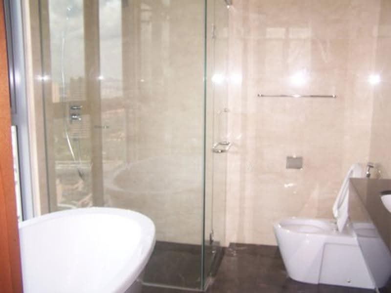 Service Residence for Rent at Dorsett Residences Sri Hartamas - Yew Long Woi - Bathroom - PropertyGuru.com.my