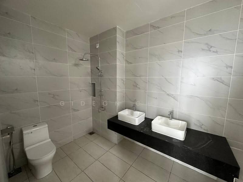 Service Residence for Sale at Space Residency - Gideon Chan - Bathroom - PropertyGuru.com.my