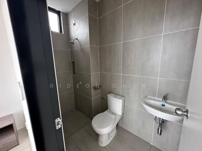 Service Residence for Sale at Space Residency - Gideon Chan - Bathroom - PropertyGuru.com.my