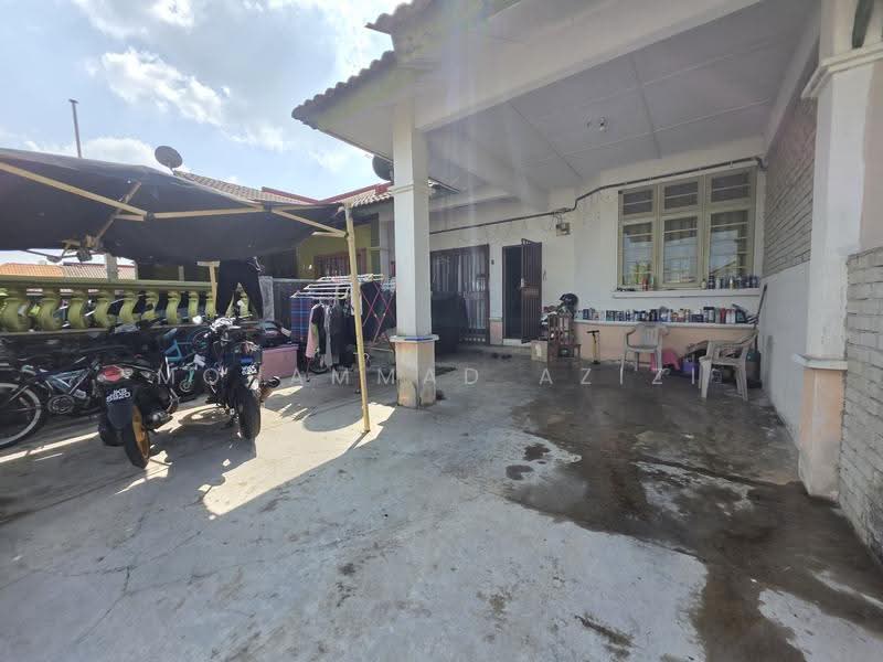 Terraced House for Sale in Kuantan (Pahang) - Mohammad Azizi - Exterior - PropertyGuru.com.my