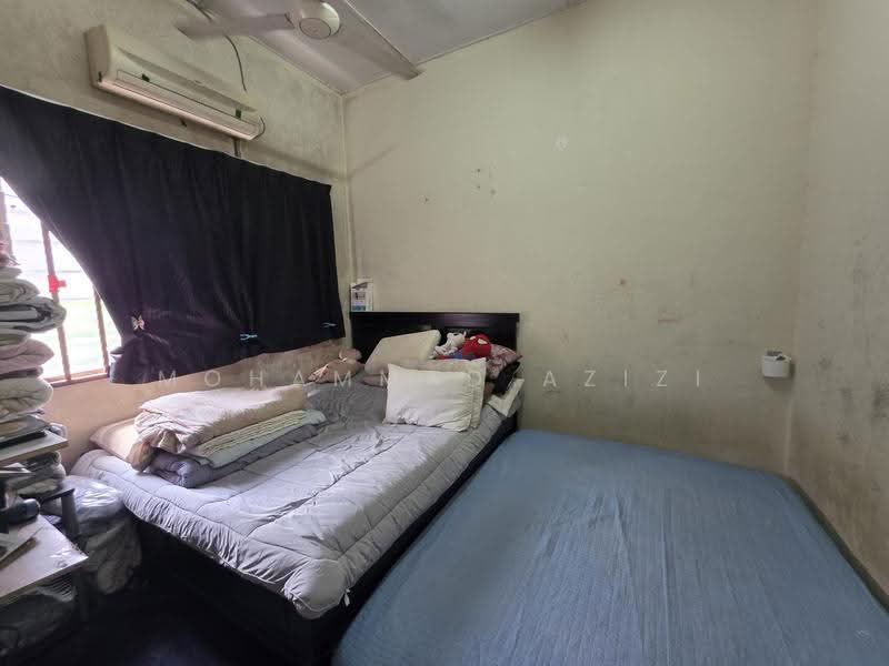 Terraced House for Sale in Kuantan (Pahang) - Mohammad Azizi - Bedroom - PropertyGuru.com.my