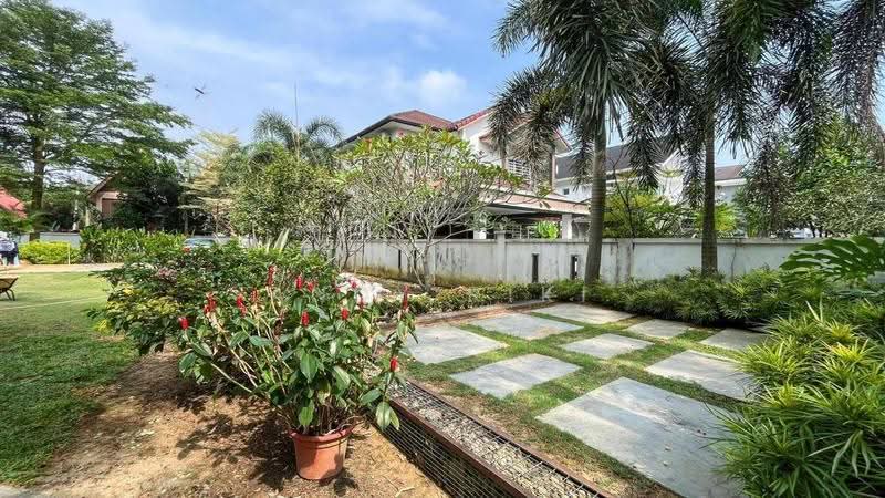 Bungalow House for Sale in Sungai Buloh (Selangor) - Andy Riki - Exterior - PropertyGuru.com.my