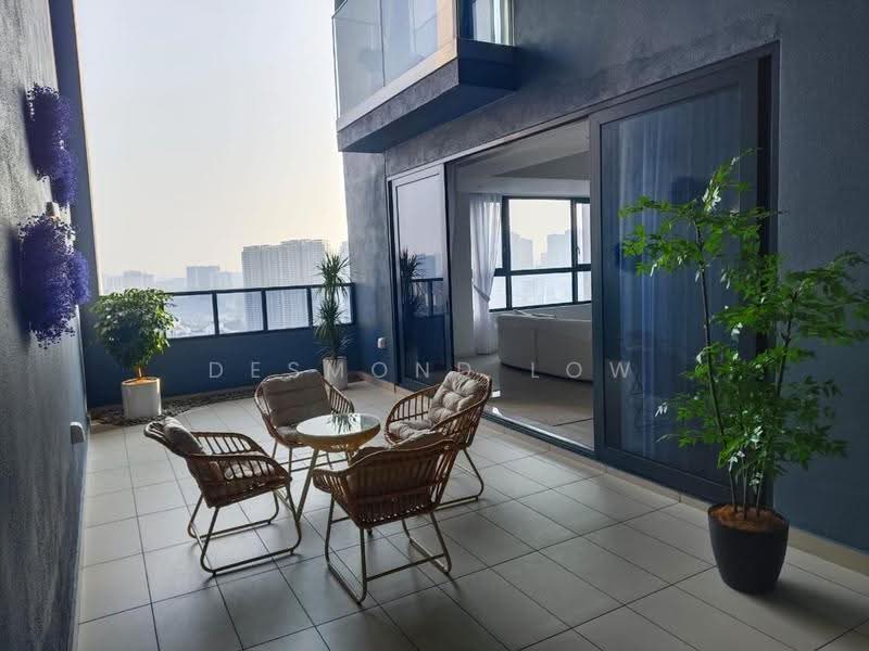 Kediaman Servis untuk Disewa di Residensi Estetik 8 (Est8) - Desmond Low - Balcony - PropertyGuru.com.my