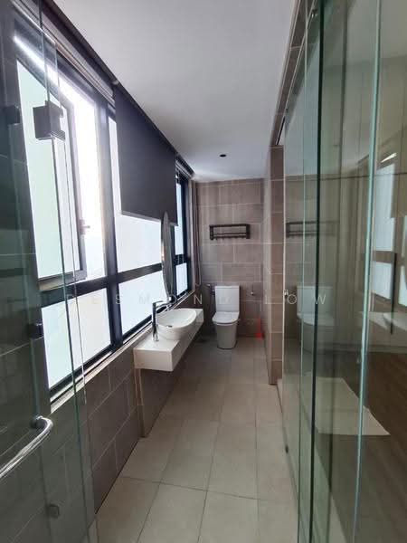 Kediaman Servis untuk Disewa di Residensi Estetik 8 (Est8) - Desmond Low - Bathroom - PropertyGuru.com.my