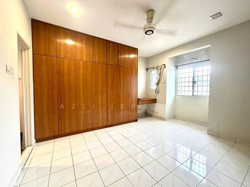 Townhouse for Sale in Bandar Damai Perdana (Cheras) - Azli Ibrahim - Bedroom - PropertyGuru.com.my
