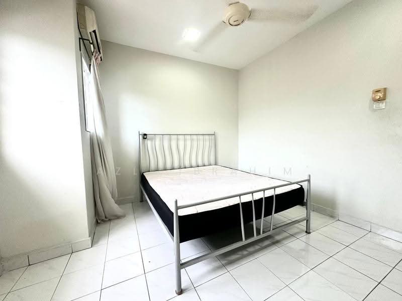 Townhouse for Sale in Bandar Damai Perdana (Cheras) - Azli Ibrahim - Bedroom - PropertyGuru.com.my