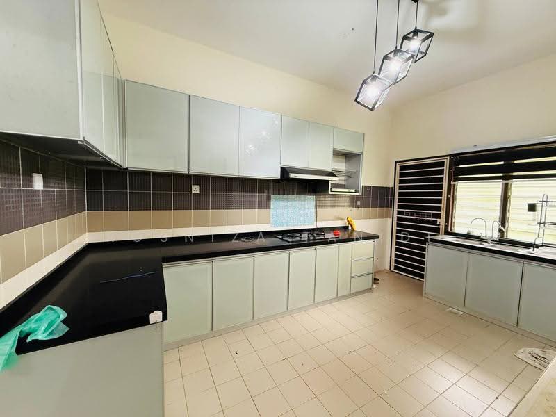 Rumah Teres 2-Tingkat untuk Dijual di Kota Puteri Seksyen 5 (Batu Arang) - Rosniza Tanidi - Kitchen - PropertyGuru.com.my