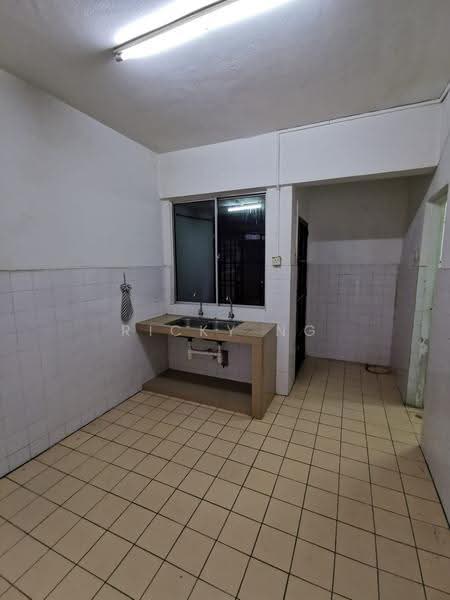 Terraced House for Sale in Bandar Mahkota Cheras (Cheras) - Ricky Ng - Kitchen - PropertyGuru.com.my