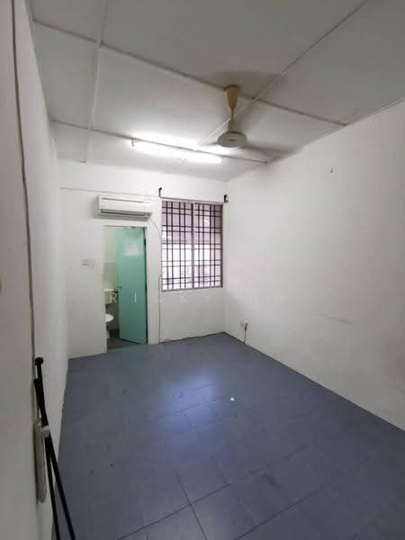 Terraced House for Sale in Bandar Mahkota Cheras (Cheras) - Ricky Ng - Bathroom - PropertyGuru.com.my