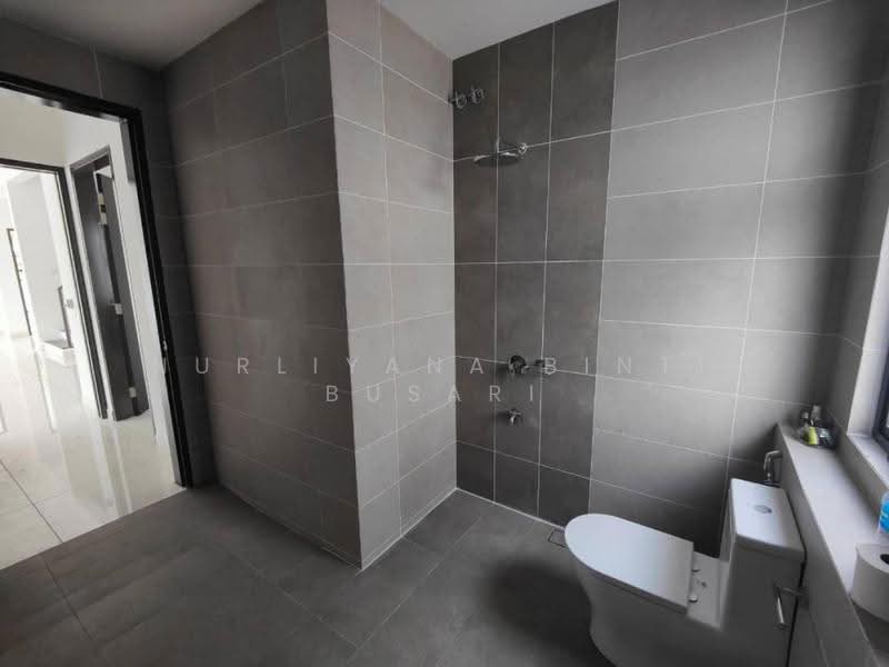 Rumah Berkembar untuk Dijual di Elmina (Shah Alam) - Nurliyana Binti Busari - Bathroom - PropertyGuru.com.my